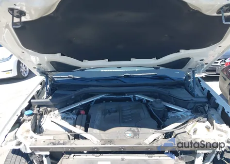 2020 BMW X5 Sdrive40I z USA, uszkodzony, nr VIN 5UXCR4C05L9B13501